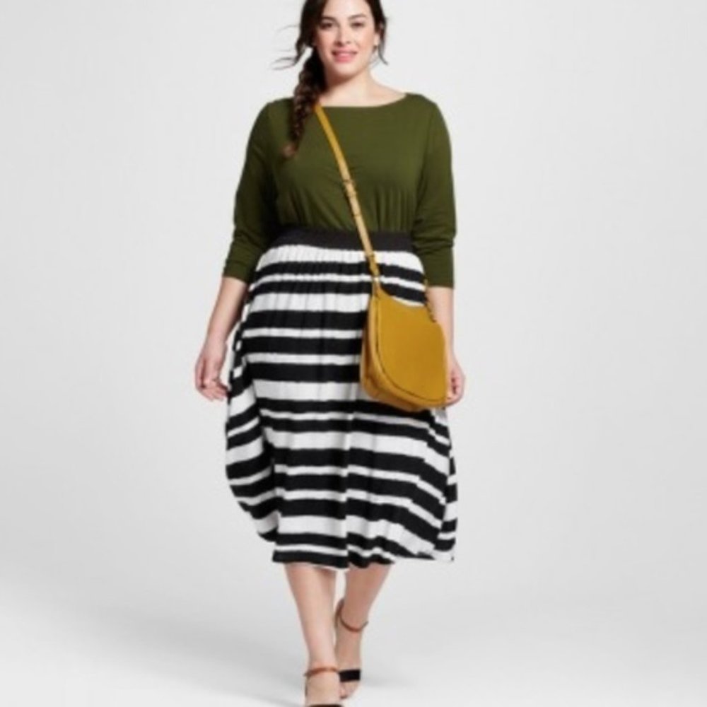 Ava & Viv 3X Striped Midi Skirt Black White Flowy Pull On Plus Size NWOT